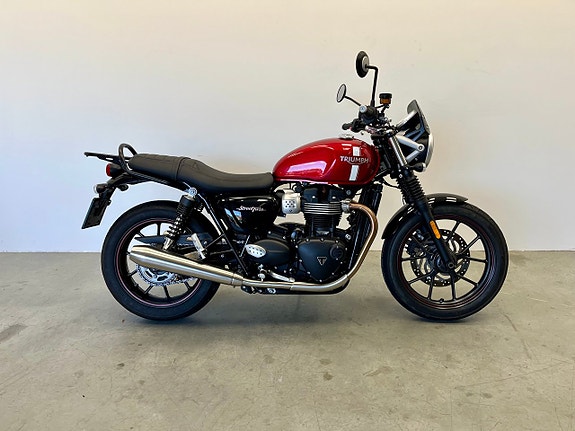 Triumph STREET TWIN