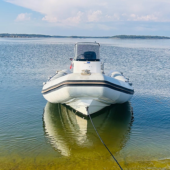 Valiant 570 RIB – Mercury Optimax 115 hk – nyservad, komplett med trailer 3 of 4