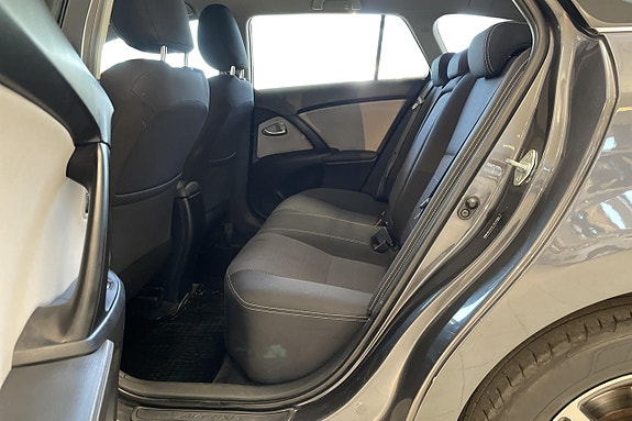 Toyota Avensis 15 of 27