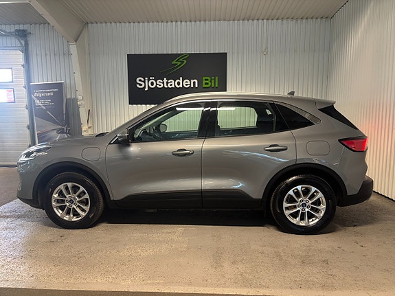Ford Kuga 2 of 21