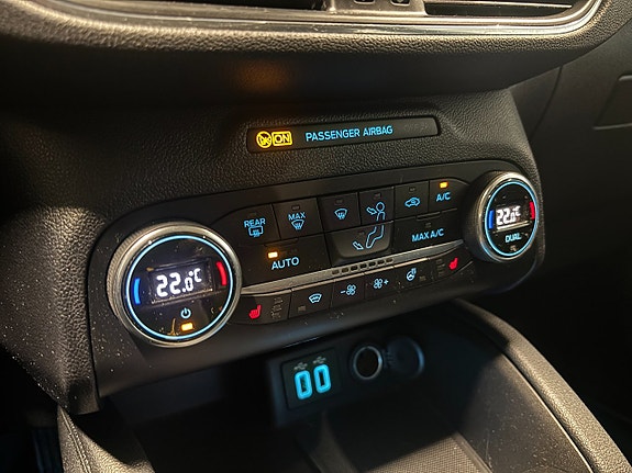 Ford Kuga 19 of 21