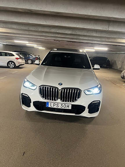 BMW X5 13 of 17
