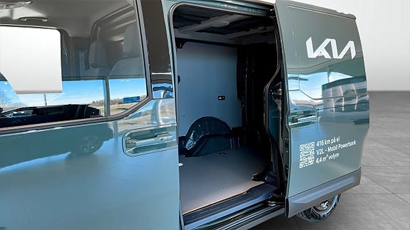Kia PV5 10 of 15
