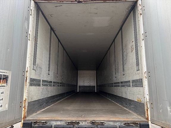 Schmitz Skåptrailer Putki RLB574 5 of 9