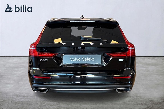 Volvo V60 5 of 26