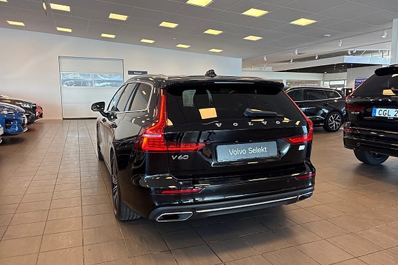 Volvo V60 23 of 26