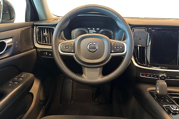 Volvo V60 11 of 26