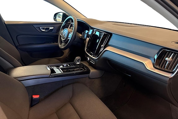 Volvo V60 7 of 26
