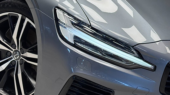 Volvo S60 17 of 19