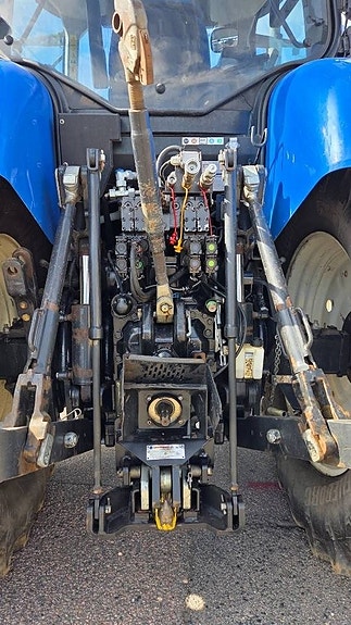 New Holland T7.270 4 of 13
