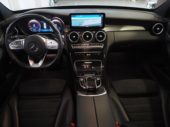 Mercedes-Benz C300 16 of 25