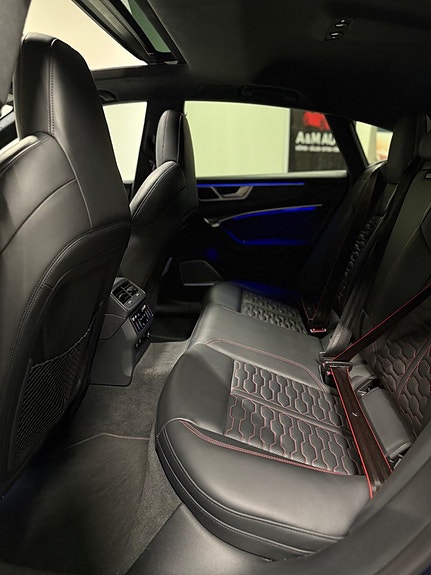 Audi RS7 30 of 30