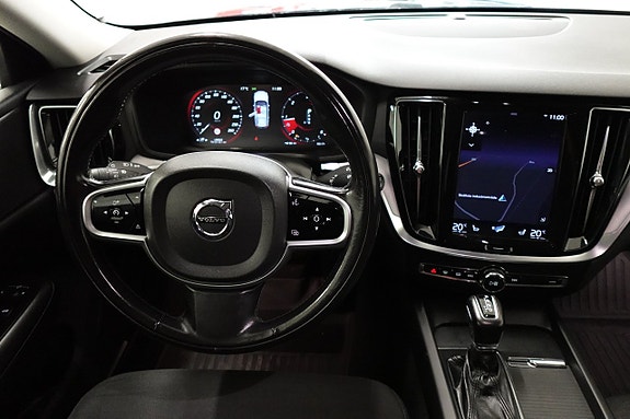 Volvo V60 7 of 26