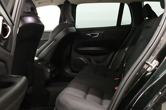 Volvo V60 5 of 26