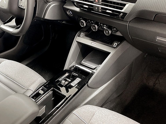 Citroen C4 13 of 16