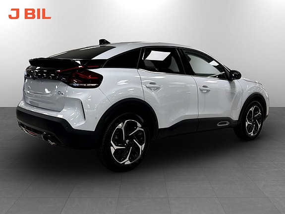 Citroen C4 2 of 17