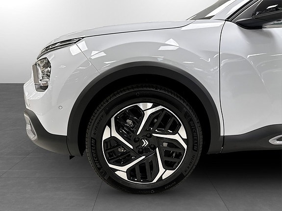Citroen C4 9 of 17