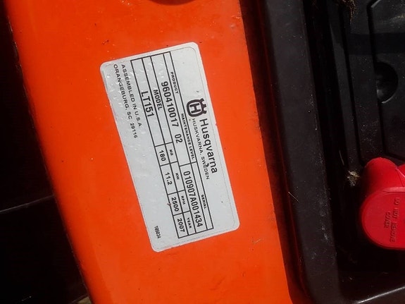 Husqvarna LT 151 4 of 4