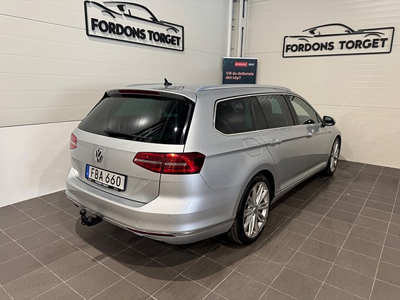 Volkswagen Passat 8 of 19
