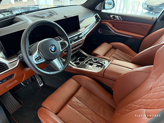 BMW X7 5 of 16