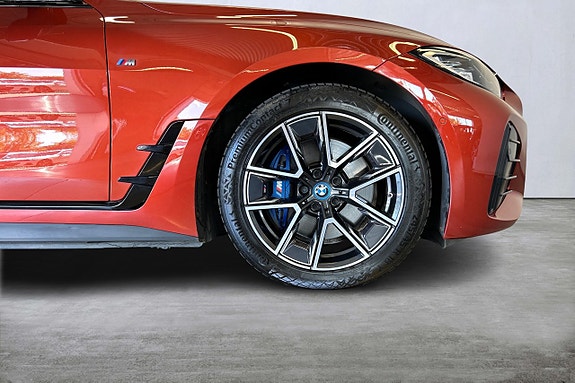 BMW i4 9 of 24