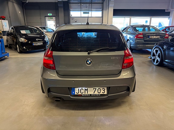 BMW 120d 6 of 22