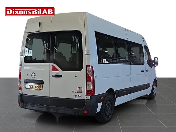 Nissan NV400 4 of 15