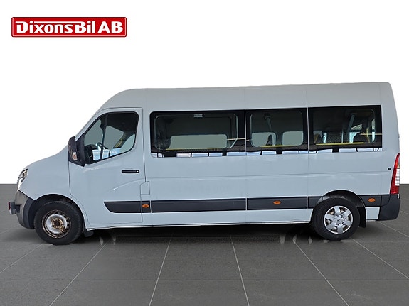 Nissan NV400 3 of 15