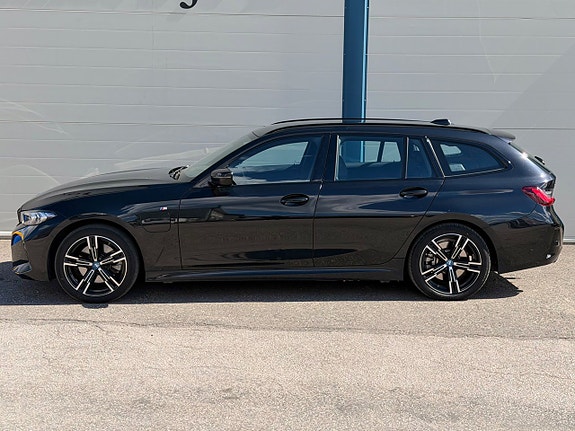 BMW 330e 4 of 20