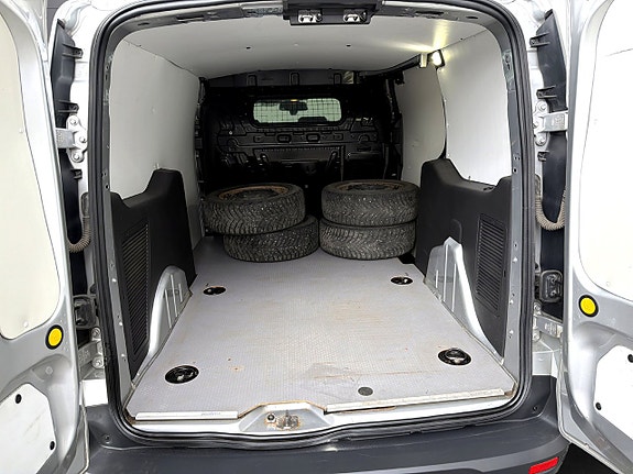 Ford Transit Connect 11 of 11