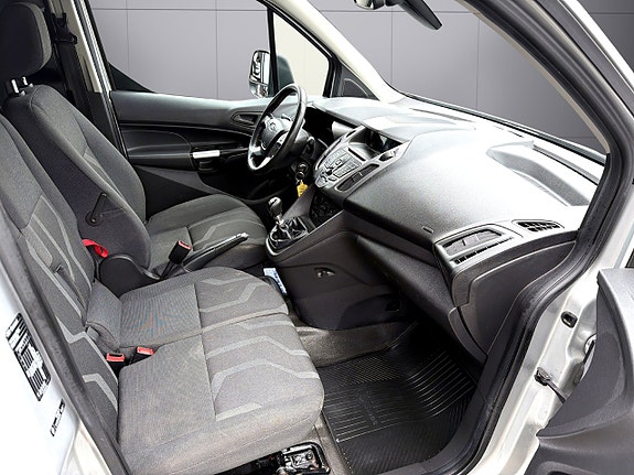 Ford Transit Connect 8 of 11