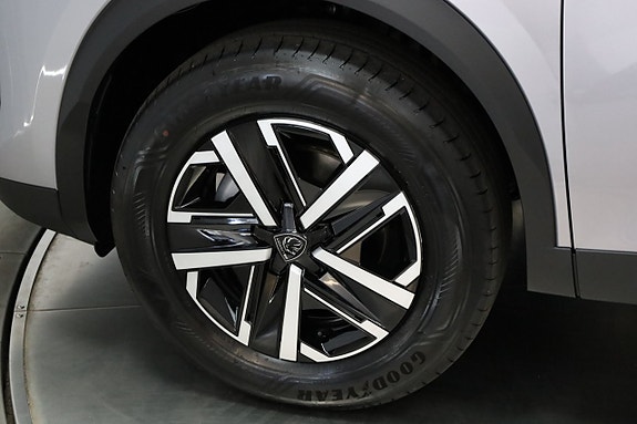 Peugeot 2008 23 of 25