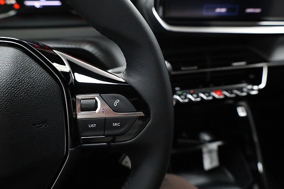 Peugeot 2008 19 of 25