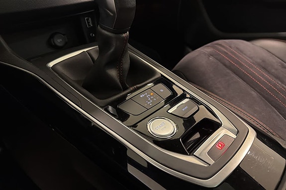 Peugeot 308 18 of 20