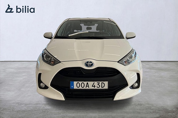 Toyota Yaris 6 of 21