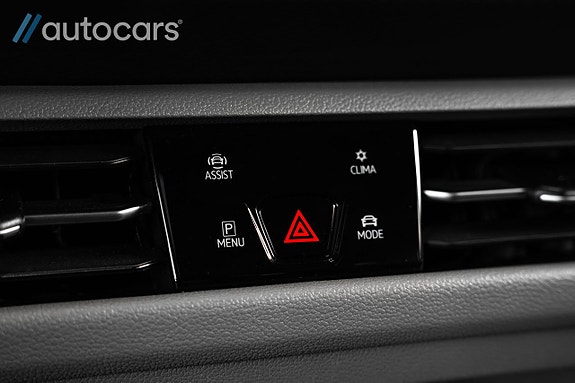 Volkswagen Multivan 25 of 30