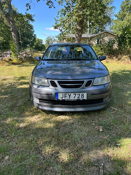 Saab 9-3 8 of 12