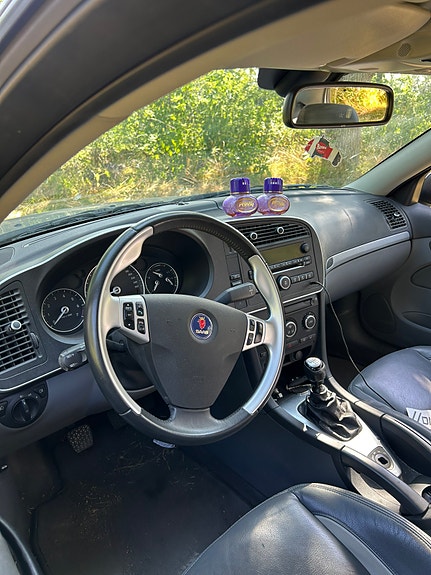Saab 9-3 4 of 12