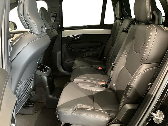 Volvo XC90 6 of 13