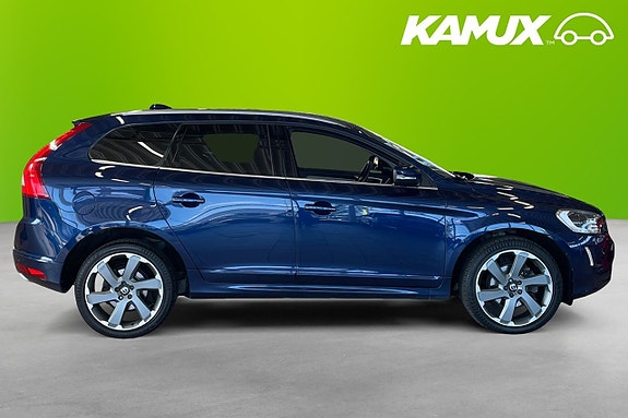 Volvo XC60 2 of 20