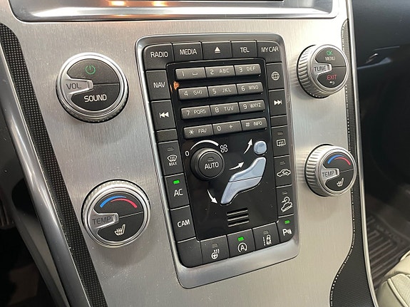 Volvo XC60 18 of 20