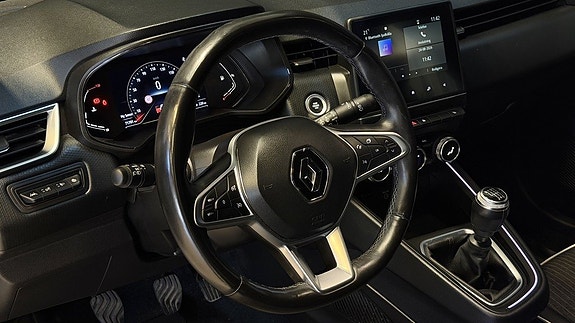 Renault Clio 13 of 25