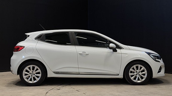 Renault Clio 9 of 25