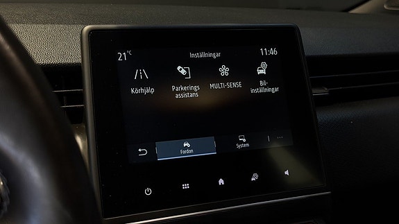 Renault Clio 20 of 25
