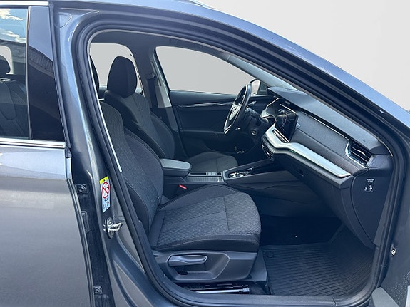 Skoda Octavia 9 of 28