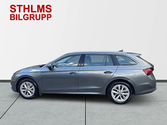 Skoda Octavia 2 of 28