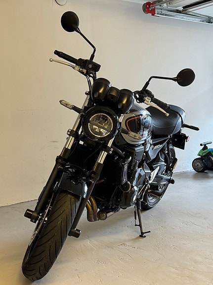 Kawasaki Z650 RS 3 of 13