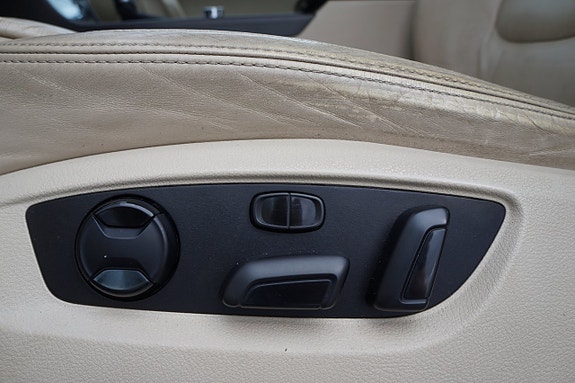 Volkswagen Touareg 9 of 28