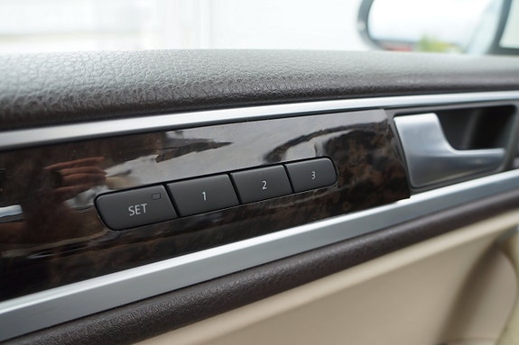 Volkswagen Touareg 10 of 28