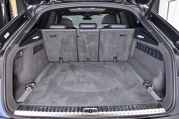 Audi Q8 9 of 30